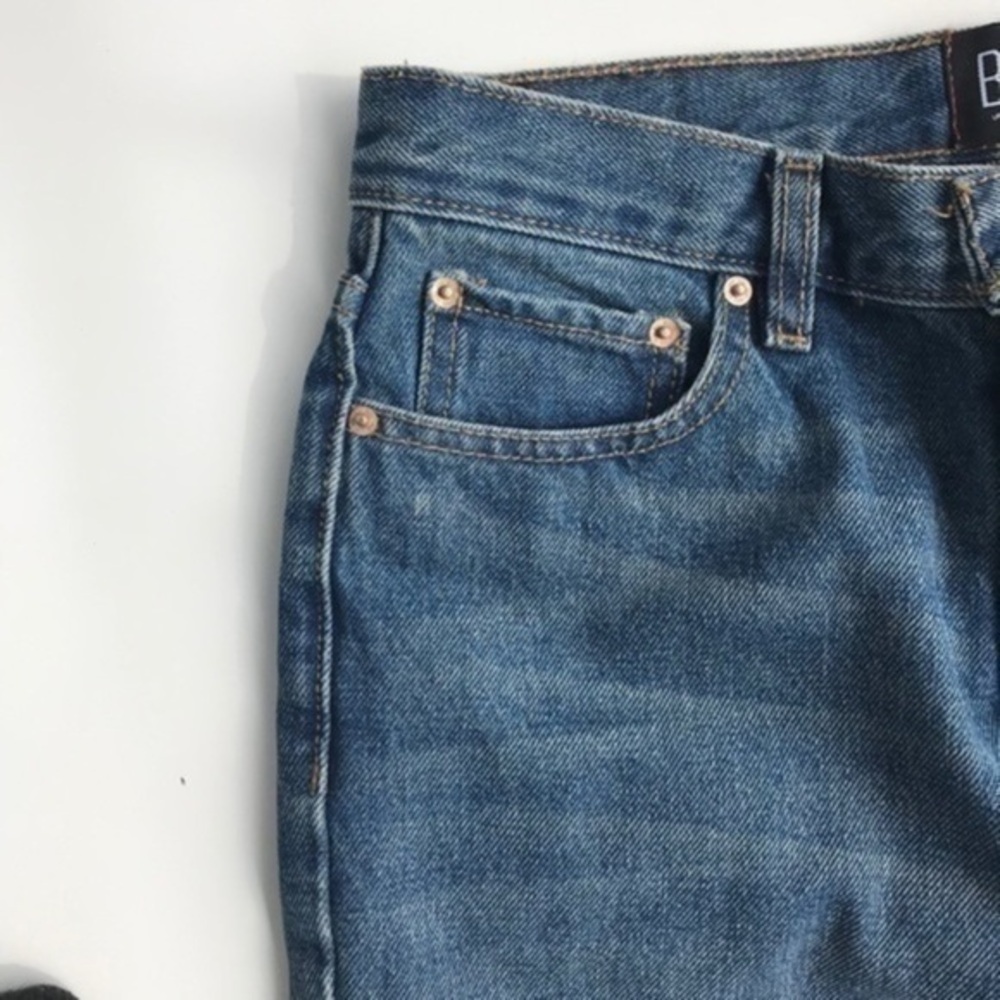 BDG Slim Straight Jeans Size 28 Womens Slim Denim Dark Wash 5-Pocket Style - Picture 9 of 11